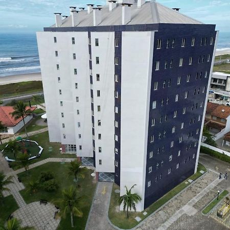Resort Cambuhy Apto frente ao mar piscina academia esportes-não tem roupa cama e banho Matinhos Exterior foto